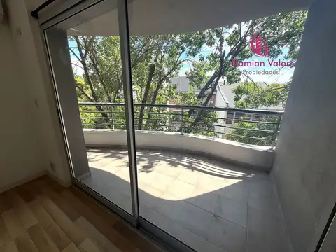 Departamento en Venta en Parque Chacabuco, USD 109.000