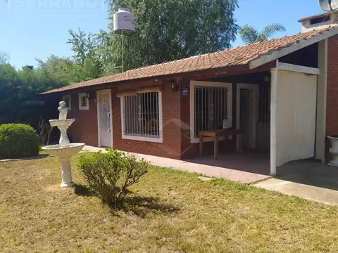 Venta Dos Monoambientes con pileta sobre Lote 730 m2. Barrio Parque Sakura. Exaltacion de la Cruz