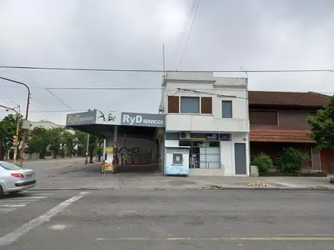 Estacion de Servicio en Venta, 225m2,  en Azul, Provincia de Bs As