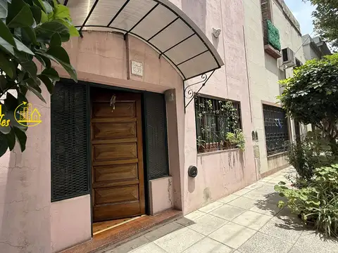 Casa 4amb en venta - Perrault al 1200 - Loiacono Propiedades