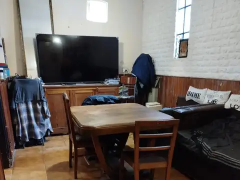 Departamento 5 ambientes con 2 baños