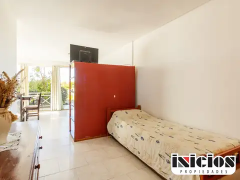 Dpto: Av. Costanera N° 439 Uf2 E/ Av. 3 Y Los Claveles - Costa Del Este - C968