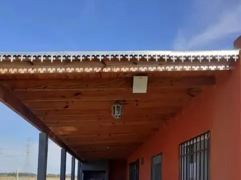 CASA DE 3 AMBIENTES EN VENTA EN MAXIMO PAZ