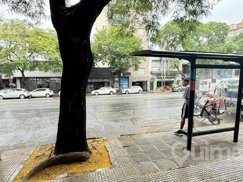 Local en Alquiler 80 años