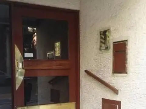 Excelente y Atípico 2 ambientes Totalmente reciclado a nuevo- En lo mejor de Almagro 