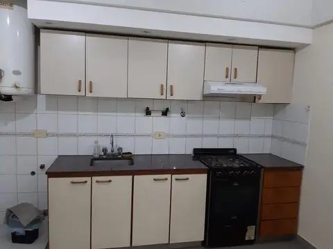 Departamento en Alquiler con 1 cocheras