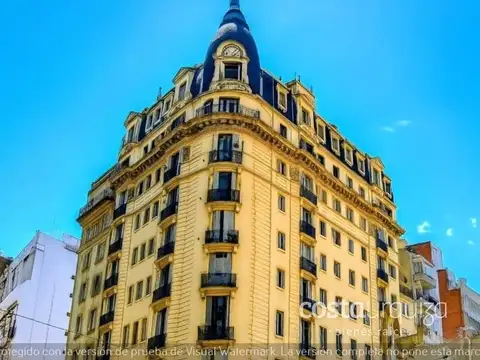 Departamento -  tres dormitorios - Recoleta - Impecable - Edificio Histórico
