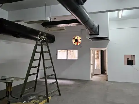 Oficina Monoambiente con 2 baños