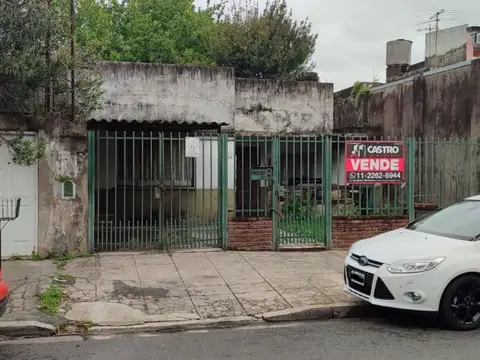 LOTE EN VILLA LYNCH - EXCELENTE UBICACION - PROXIMO A GRAL PAZ -