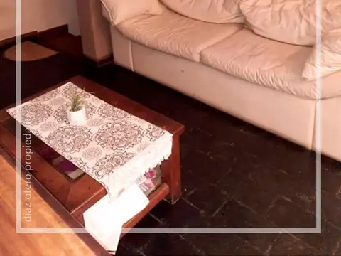 IMPECABLE PROPIEDAD EN RAMOS MEJÍA