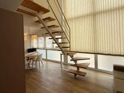 DEPARTAMENTO TIPO DUPLEX 3 AMBIENTES