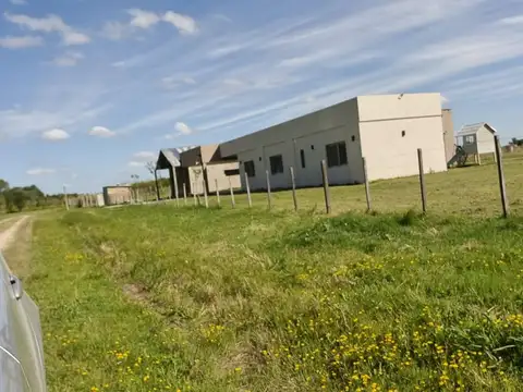 La Escondida - 190 e/ 664 y 684