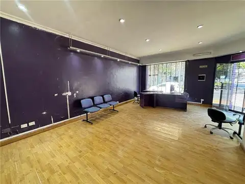 Av Hipolito Yrigoyen  al 7200 equina Darragueira