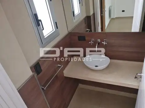Departamento en Venta con 2 cocheras
