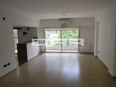 AMPLIO PISO DE 4 AMB, CATEGORIA, NUEVO! 160m2. PERMUTA Y/O FINANCIA. AMENITIES