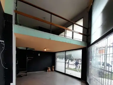 Local en Venta 30 años