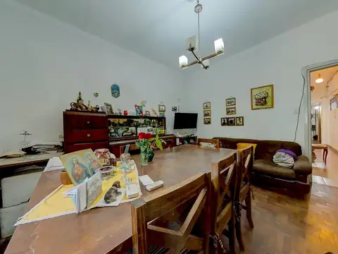 Casa 4 ambientes con 1 baño