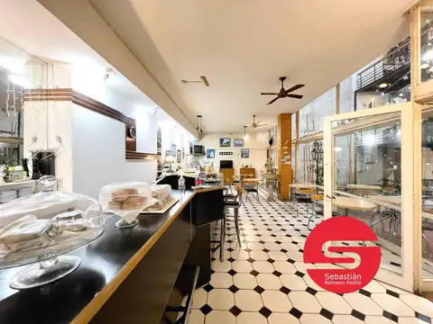 Local en Venta 40 años