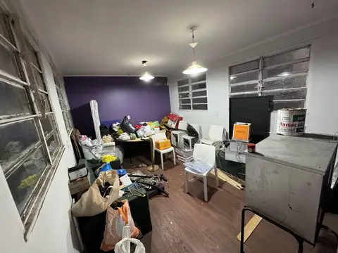 Local en Venta Via Pública