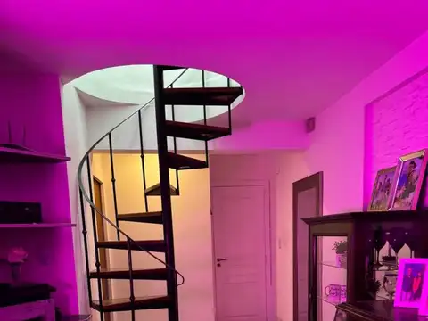 Depto Tipo Casa 4 ambientes con 3 baños