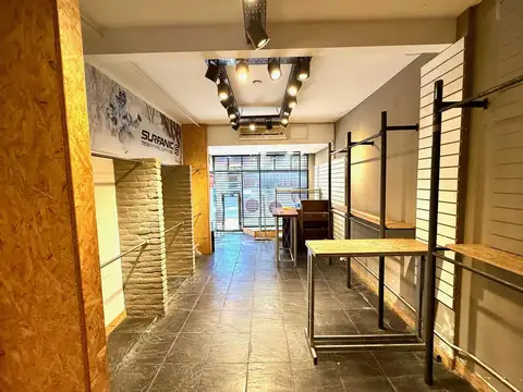 Avenida Forest al 400