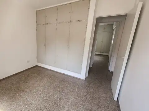 Depto Tipo Casa en Venta 53 años