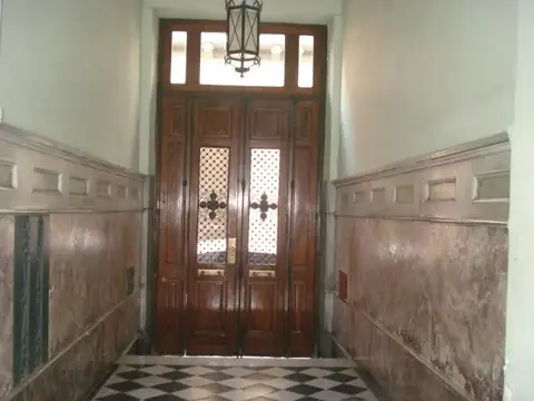 Divino PH 2/3 Amb Tipo Loft, Hecho a Nuevo, Amoblado y Equipado. Bajas Expensas