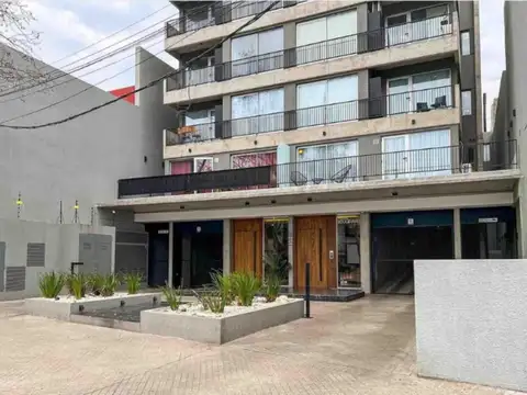 Avellaneda , Piso 10