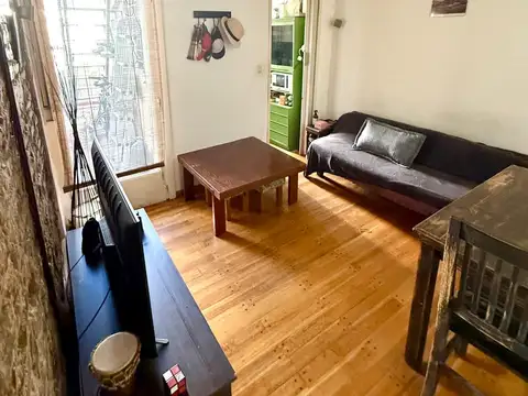 Depto Tipo Casa en Venta 40 años