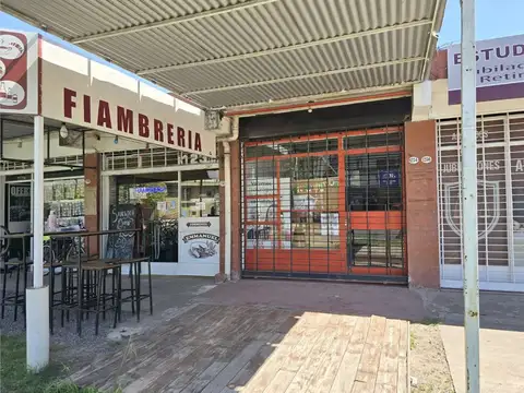 Local en Venta 37 años