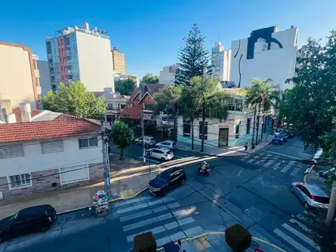 Sarmiento 100, Piso 2