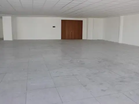 Oficina en Alquiler en Puerto Norte, $ 1