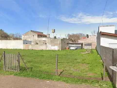 Terreno en venta - 300Mts2 - Tristán Suárez