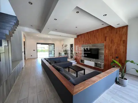 Casa en Venta en Solar de alvarez Barrio Privado, USD 340.000