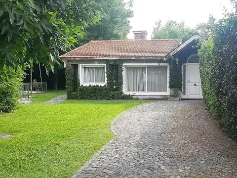 OPORTUNIDAD   Casa en venta en Aranzazu