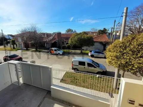 PH 2 AMBIENTES EN DÚPLEX AL FRENTE, VILLA PRIMERA, MAR DEL PLATA
