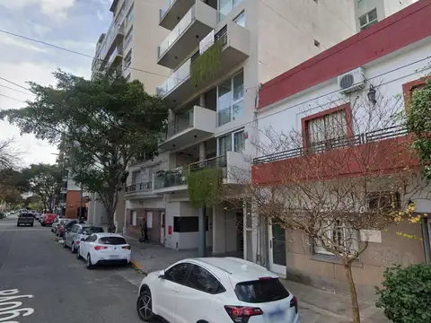 Cochera en venta - 12Mts2 - Villa del Parque