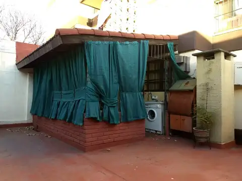 Pje Gral Felix De Alzaga 2200, Piso 1