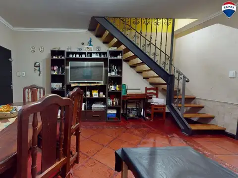 Depto Tipo Casa en Venta en Lanus Oeste, USD 133.900