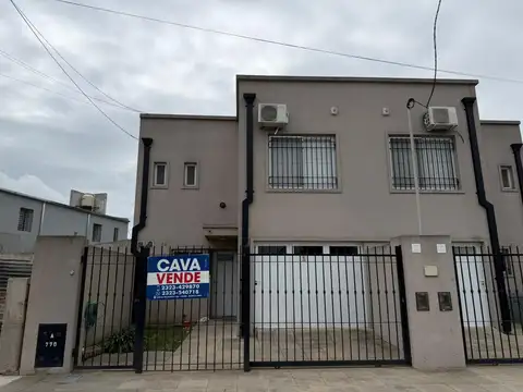 Departamento en Venta con 2 cocheras