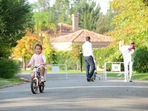 Terreno en Venta en Countries y Barrios Cerrados en Presidente Derqui, USD 34.000