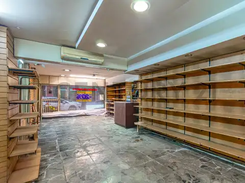 Galpon en Venta 28,66  mts Fondo