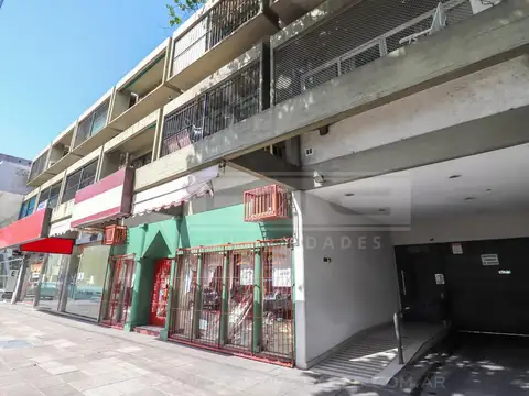 Av. Maipu al 3500 entre bermudez u jose ingenieros