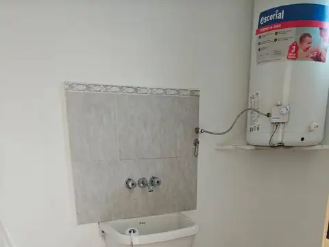 Casa en Alquiler con 1 cochera