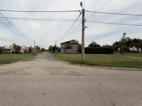 Terreno en Venta en Roldan, USD 36.000