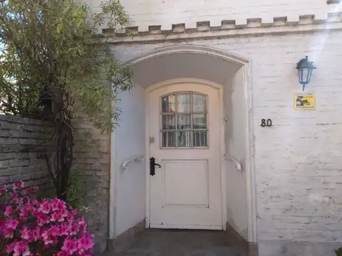 Local en Venta en Haedo, USD 210.000