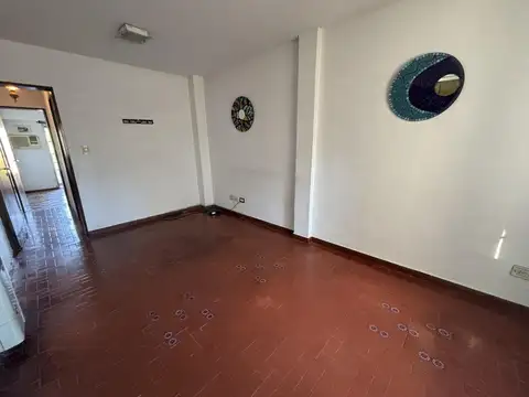 Avenida Alberdi al 300