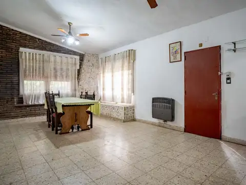 Casa en Alquiler de 3 dormitorios