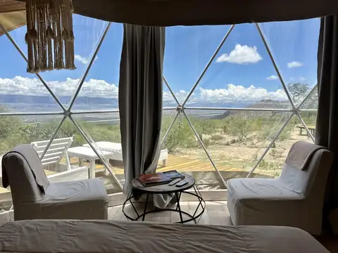 2 Has con Domos Glamping, Pileta, Colalao del Valle