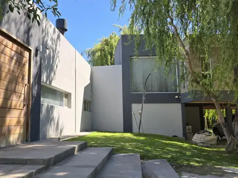 Casa en Venta de 5 dormitorios